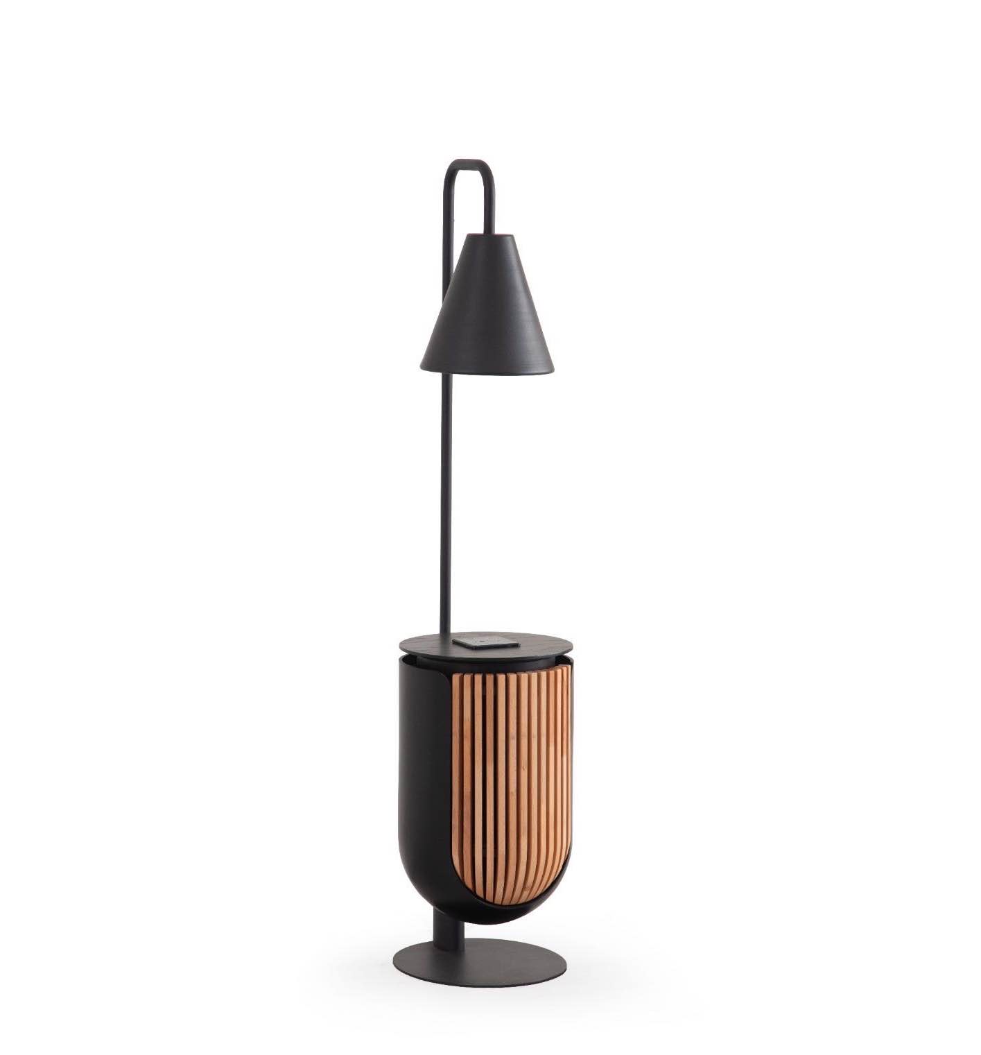 Tiesto Floor Lamp (Black)